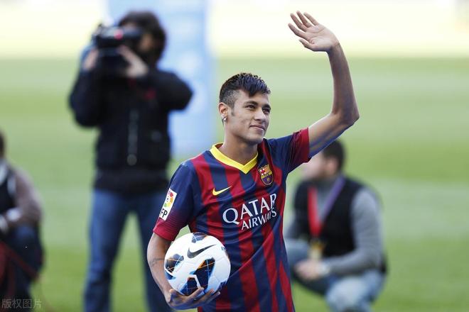 内马尔连续十五场比赛得分超过重返赛场，巴塞罗那不断突破！的简单介绍