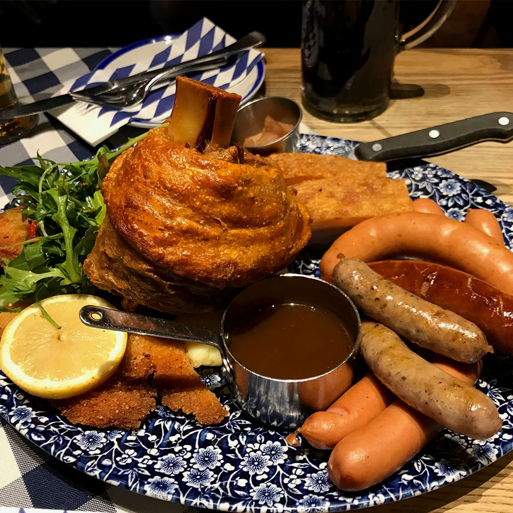 包含Scout连续三场比赛得分超过败北，澳大利亚队挑战极限！的词条